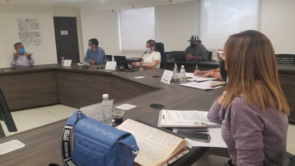mirelct's tweet photo. #Ahora reunida con el Vic. @KevinAviladdhh  y las Direcciones Generales de Reg. y Cont. Penal, Atención Integral, Reg. Penitenciario y DDHH y Relaciones Internacionales, ejecutando plan para dar continuidad a  Políticas Públicas, con el fin de consolidar el Sistema Penitenciario. https://t.co/1hJeaVtEyL