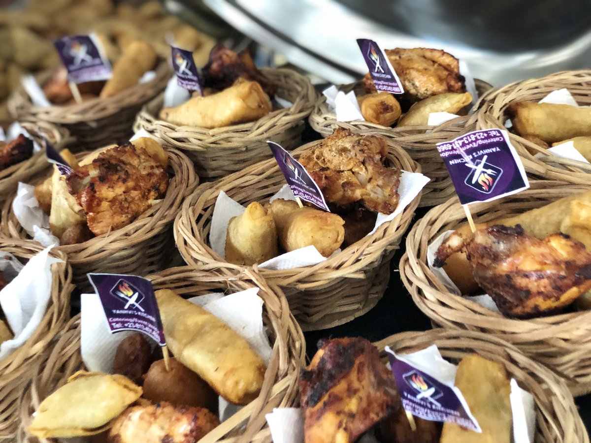 YanhviKitchen's tweet photo. We were live with @sugarbevents #kbunion
β’
β’
β’
Call us for both your indoor and outdoor events, takeaways and platter are also available ππ
#smallchopsplatter #fingerfoods #smallchopsvendor #eventsmenu #foodvendorinlagos https://t.co/Lm9csHy0MK