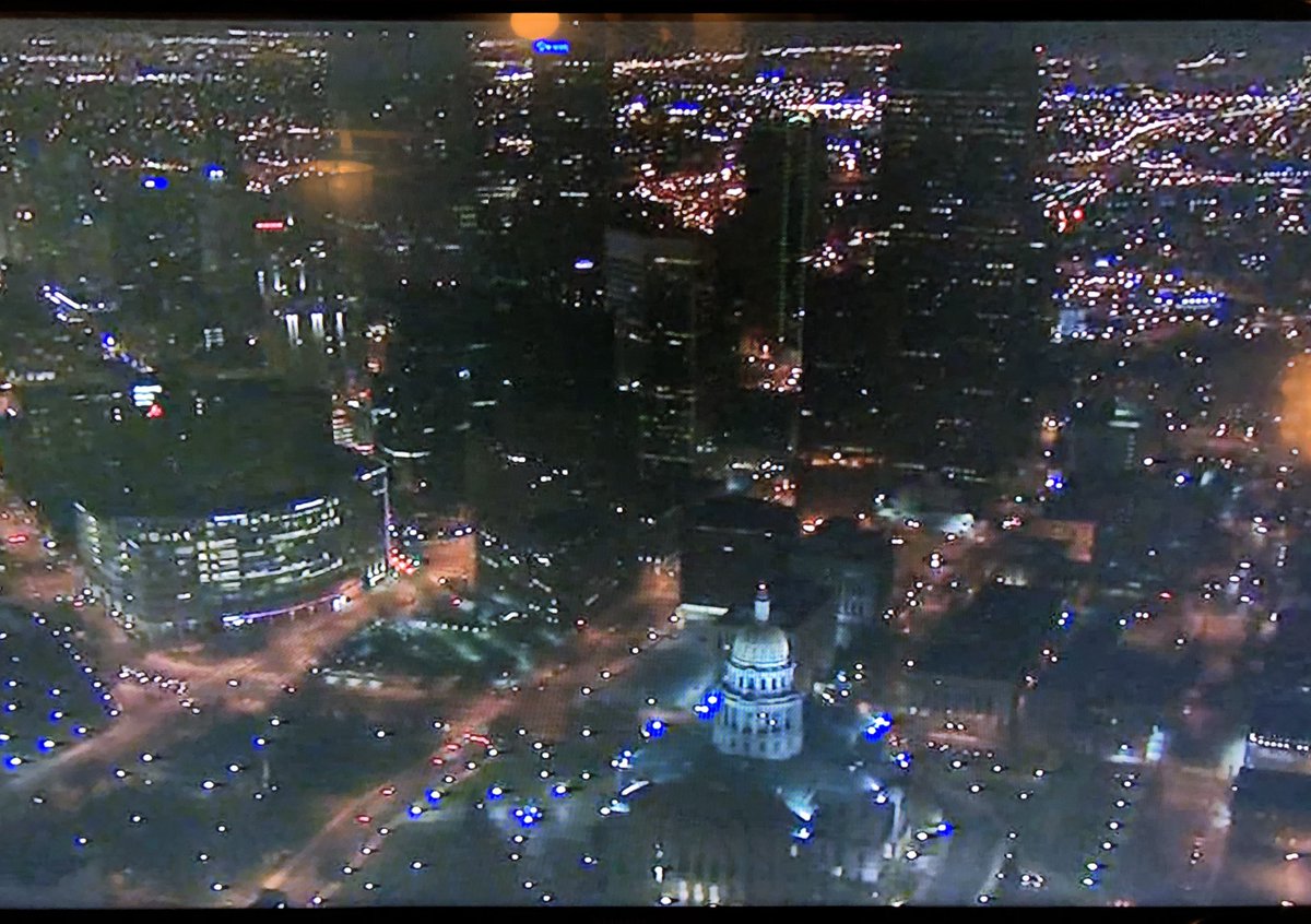 jmorreale's tweet photo. Crazy aerial of #downtowndenver during @DenverBroncosMx #mondaynightfootball last night! Usually the office buildings have lights on and there is activity on the streets, but not these days... #COVID19 @DowntownDenver #EconomicCrisis #commercialrealestate https://t.co/Jd18wofYy7