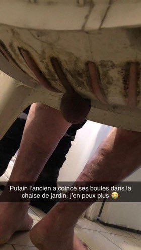 watvshy's tweet photo. 4 images, une histoire ... https://t.co/iHExZWIYOn