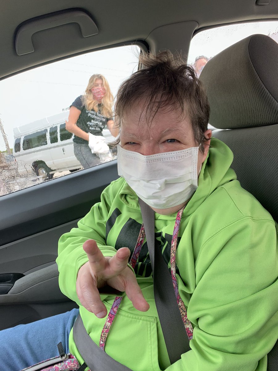 Double post today because 1. I am so happy to work at <a href="/CCRIMoorhead/">CCRI</a> where I feel like Im truly appreciated and 2. how adorable is Jackie at the CCRI car wash today for #DSPweek!