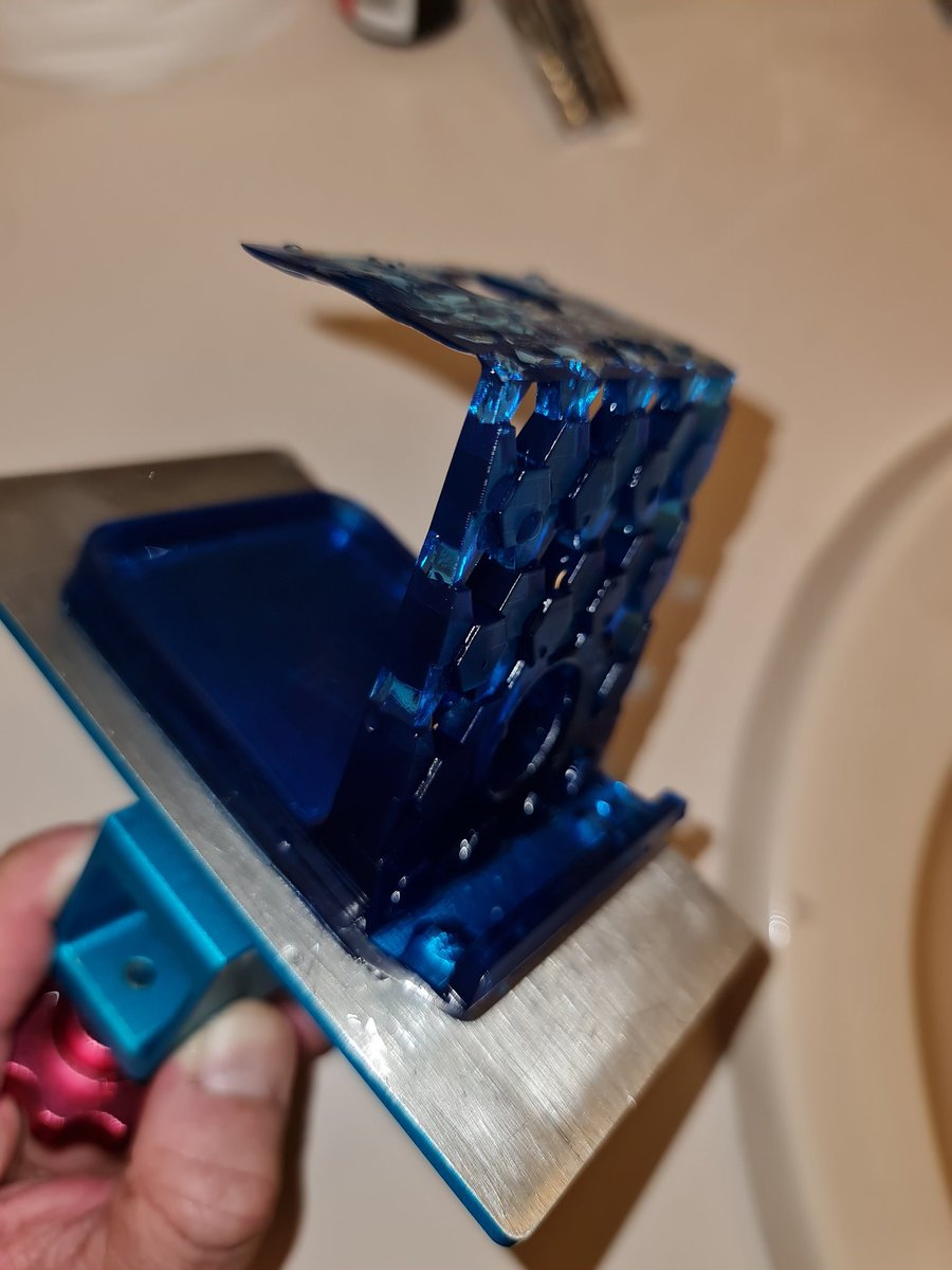 DrPhilG00d's tweet photo. @joeltelling @FilamentFrenzy @crussty @grafitomi #TeamResin checking in with a "suicide print". PhotonS, monocure3d rapid cranked up 2.8s layer speed test @40c chamber Z lift 4.5, z retract 3. https://t.co/284BVUgIBE