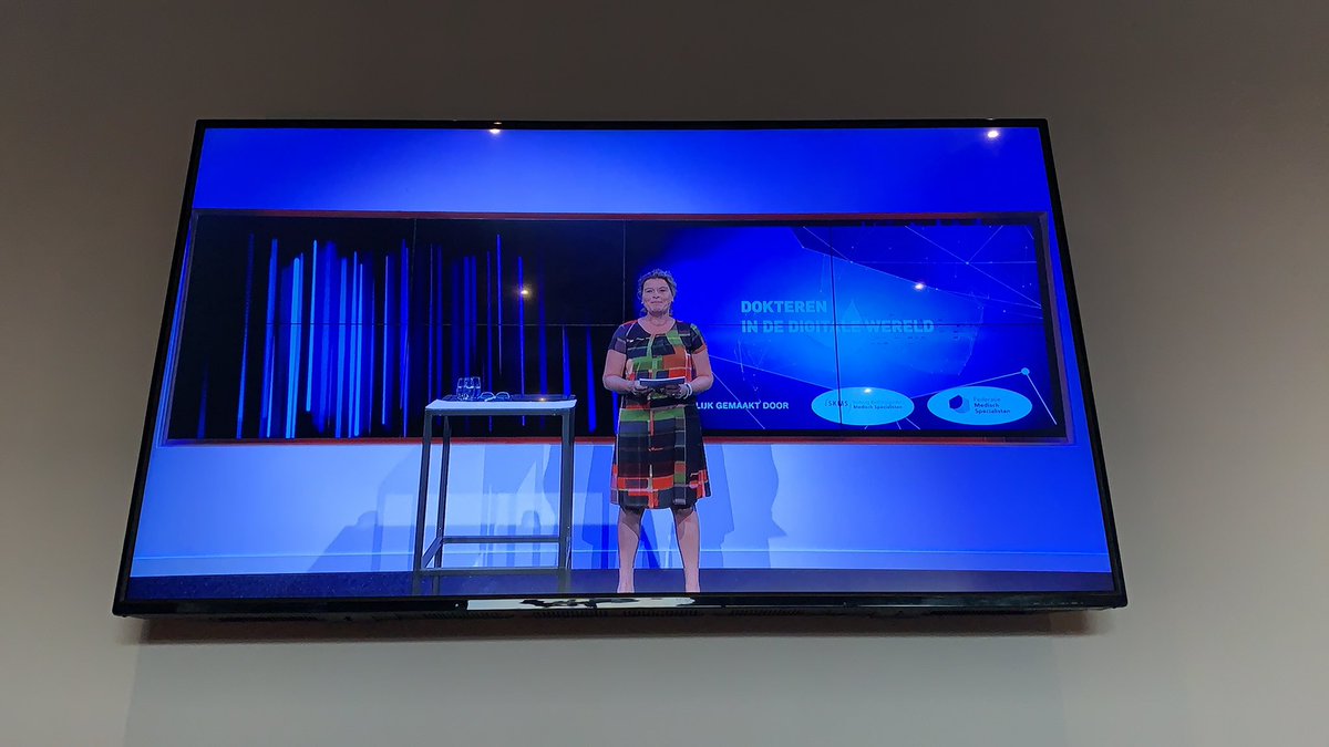 Second session #AI conference <a href="/de_specialisten/">Federatie Medisch Specialisten</a> #live now 🚀 Free access studiostream.nl/dokterenindedi… with <a href="/ManeeshJuneja/">Maneesh Juneja</a>