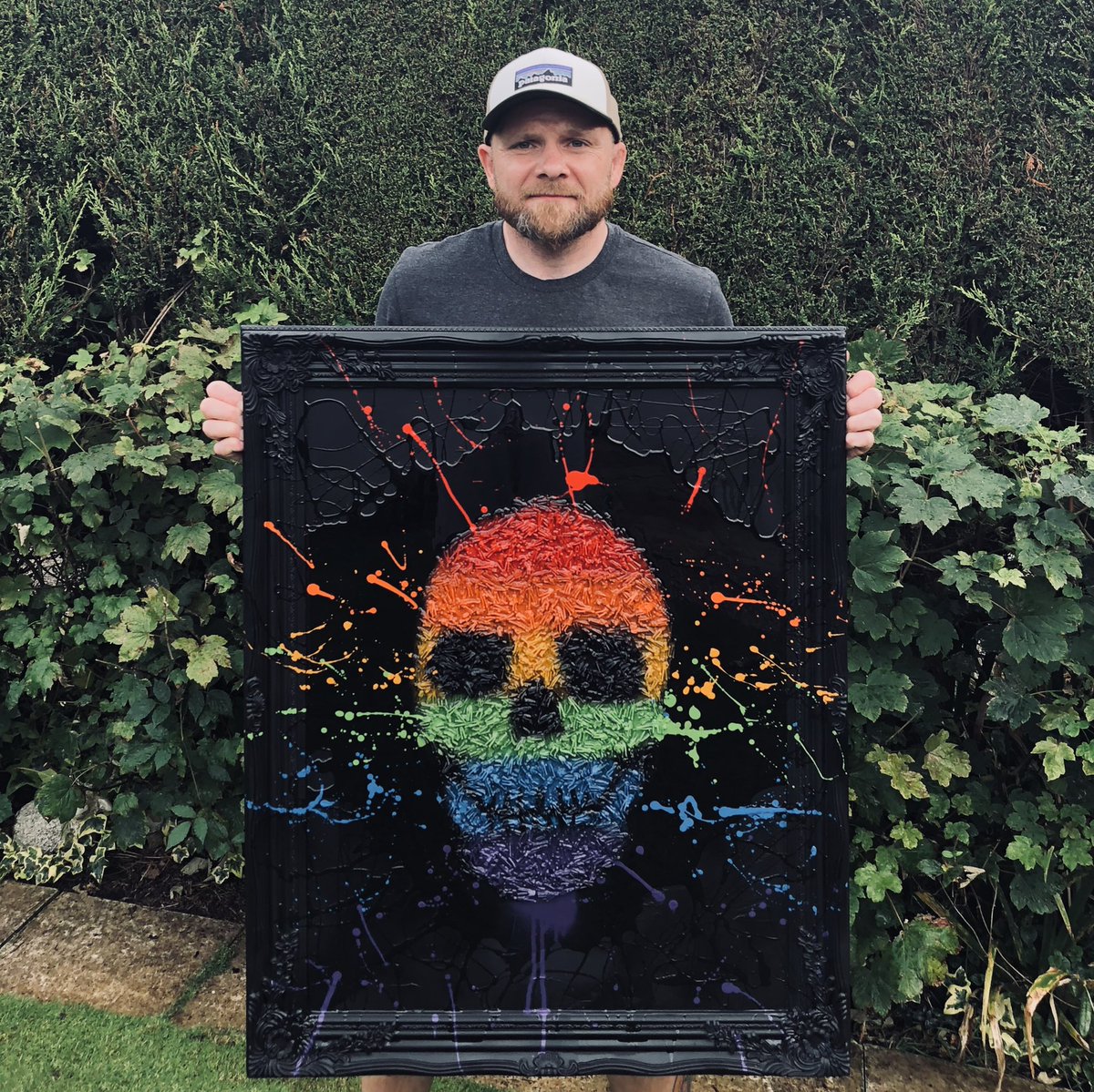 AshleyAllenArt's tweet photo. I’ve finally finished my submission to the @doncasterartfair "Celebrating Our Strengths In Our Diversity" online exhibition.

#urbanart #streetart #graffiti #acrylicpainting #popart #mixedmedia #derbyshireartist #art #contemporaryart #artist #diversity  #skull #lgbt #resinart https://t.co/7l9MU3vZpG