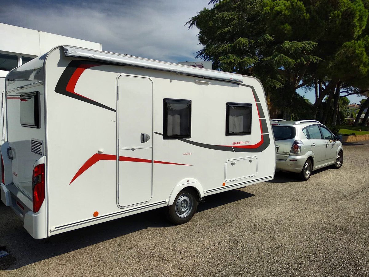 VallcarSA's tweet photo. Jordi ha estrenado hoy su nueva @Sterckeman_ STARLETT COMFORT 420CP 
.
Te deseamos muchas aventuras junto a ella! 🏖🏔🗺🌄 https://t.co/3HDnygnnHZ