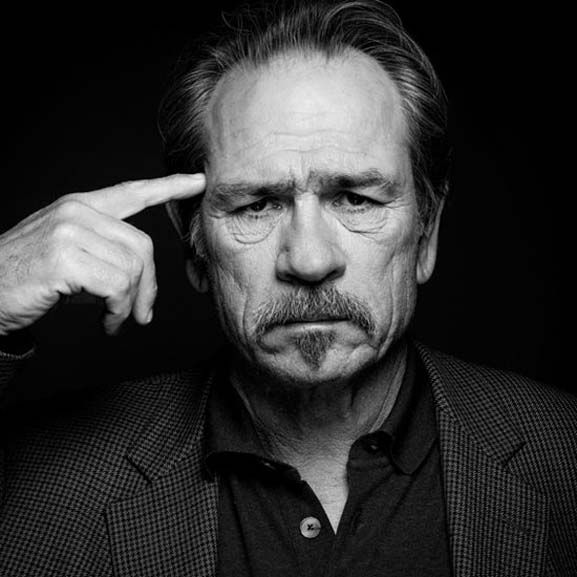 JuanC_Rdgz's tweet photo. 🎬 Happy Birthday Tommy Lee Jones 🎂🎬 #TommyLeeJones #DeputyUSMarshalSamuelGerard #TheFugitive #HarveyDent #TwoFace #BatmanForever #KevinBrown #AgentK #MeninBlack #MeninBlackII #MeninBlack3 #ColonelChesterPhillips #CaptainAmericaTheFirstAvenger #HappyBirthdayTommyLeeJones https://t.co/VJrL9UDTGt