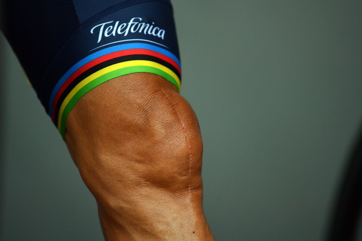 📞 La marca que lleva apoyándonos 10 años
🤕 La herida que nos hizo llorar hace ahora 3
🌈 La muesca que lo curó todo hace 2
🤗 Y el orgullo de tener en este #TDF2020 a un tipo de 40, que vela por uno de 25, para seguir construyendo muchos más

📸 <a href="/bettiniphoto/">BettiniPhoto</a> | #RodamosJuntos