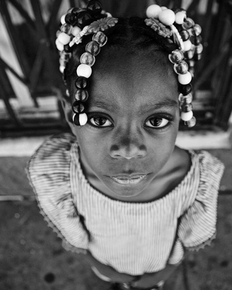 SpellMagazine's tweet photo. Unfiltered, unedited, unapologetic... Happy World Afro Day 

-
-
-
-
-

#Spellmagazine #wad #afro #blackhair #blackbeauty #truth #naturalhair #crowningglory #afropuff #versatile https://t.co/lVpteJ9rc1