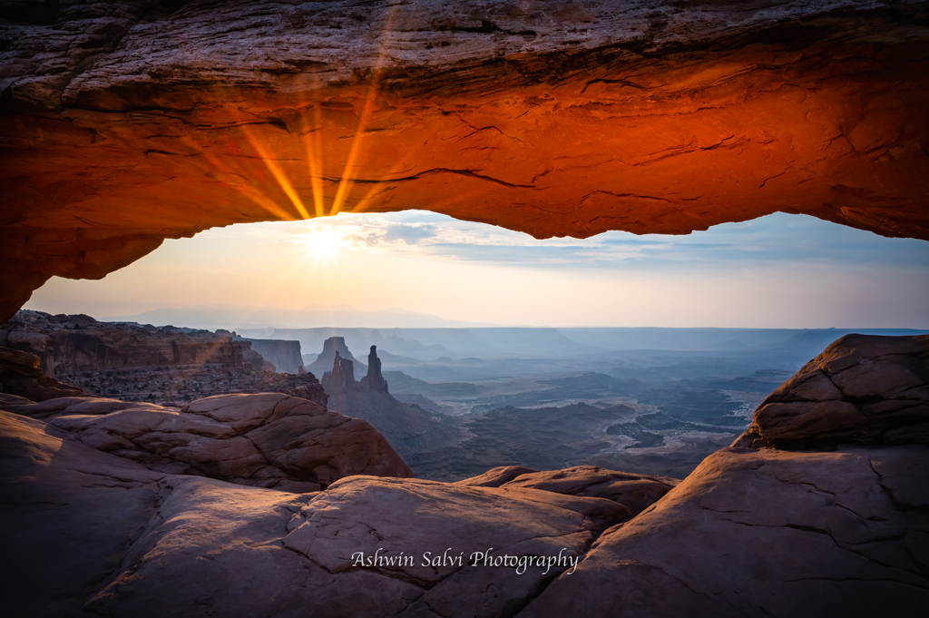 Happy belated birthday, <a href="/CanyonlandsNPS/">CanyonlandsNPS</a>! Here are a couple of my favorite photos from a recent visit. #utah #moab #canyonlands #mesaarch #adventure #hiking #roadtrip #nationalparks