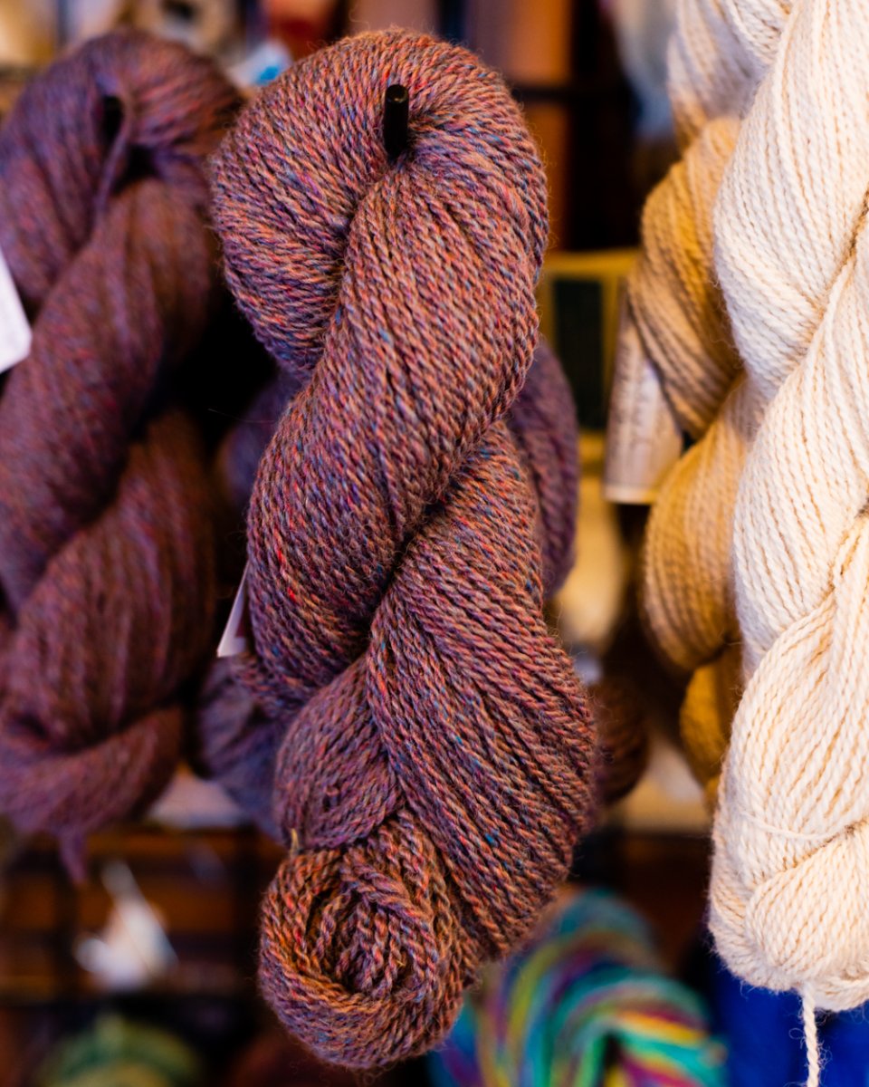 QueSeraAlpacas's tweet photo. Fiber is our calling, and working with alpaca wool to create beautiful, colorful skeins of yarn brings us so much joy. For all those fellow fiber nerds out there, use our yarn to inspire your next crafting project! https://t.co/mCoDrJgxhc