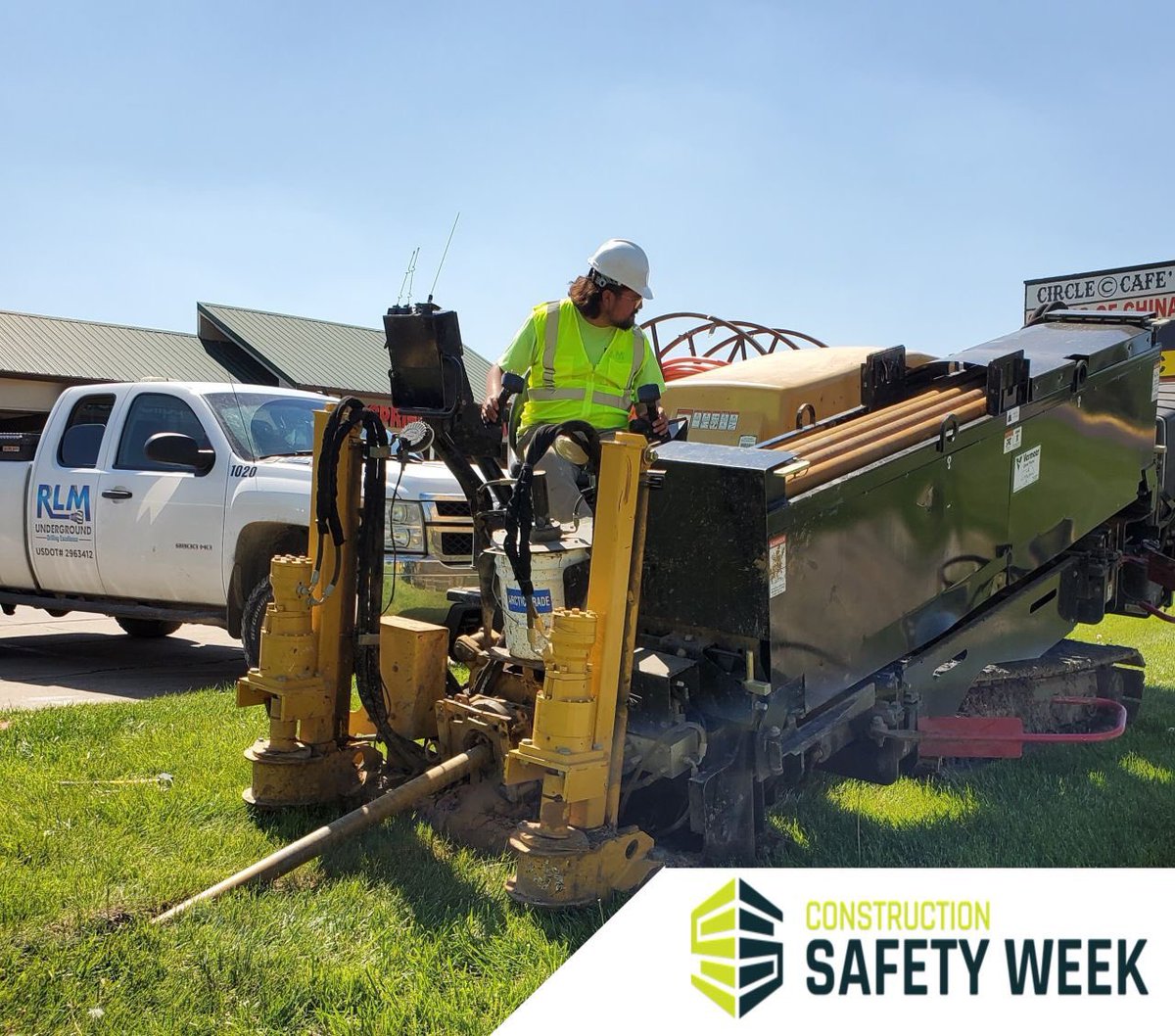 RlmUnderground's tweet photo. It’s #ConstructionSafetyWeek! At RLM Underground, #safety is not just something we do, it’s a Core Value. We are proud to focus on safety not only this week but each and every day to keep our employees safe! 

#safetyfirst #workplacesafety #telecom #constructionsafety https://t.co/HFwRwhDe6H