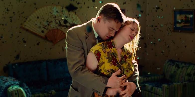 vlznf's tweet photo. comfort movie chain https://t.co/rPwg92t0YQ