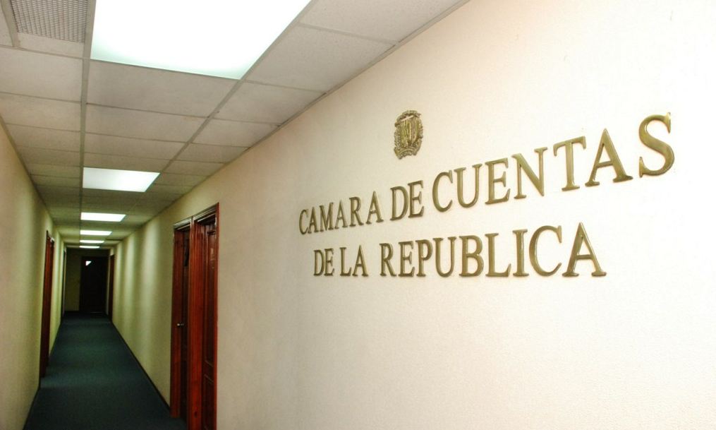 nuriapiera's tweet photo. Prorrogan hasta el 28 de este mes entrega de declaración jurada de bienes https://t.co/LcK9XqIzbw #NDigital https://t.co/5DUPhV1889