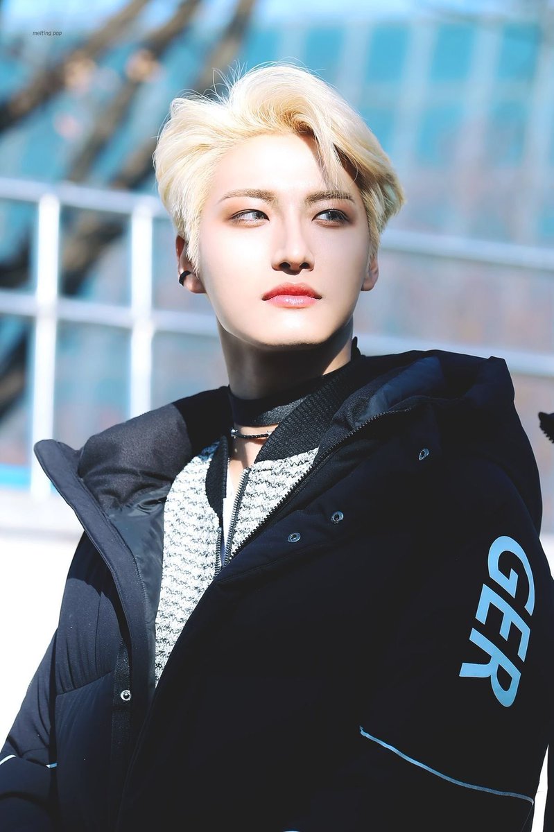 FYNEMESIS's tweet photo. [ 𝐅𝐀𝐍 𝐓𝐀𝐊𝐄𝐍 ] 150920 MORGAN ATTENDING CO: HRT SHOWCASE https://t.co/0RTLk3YRFM