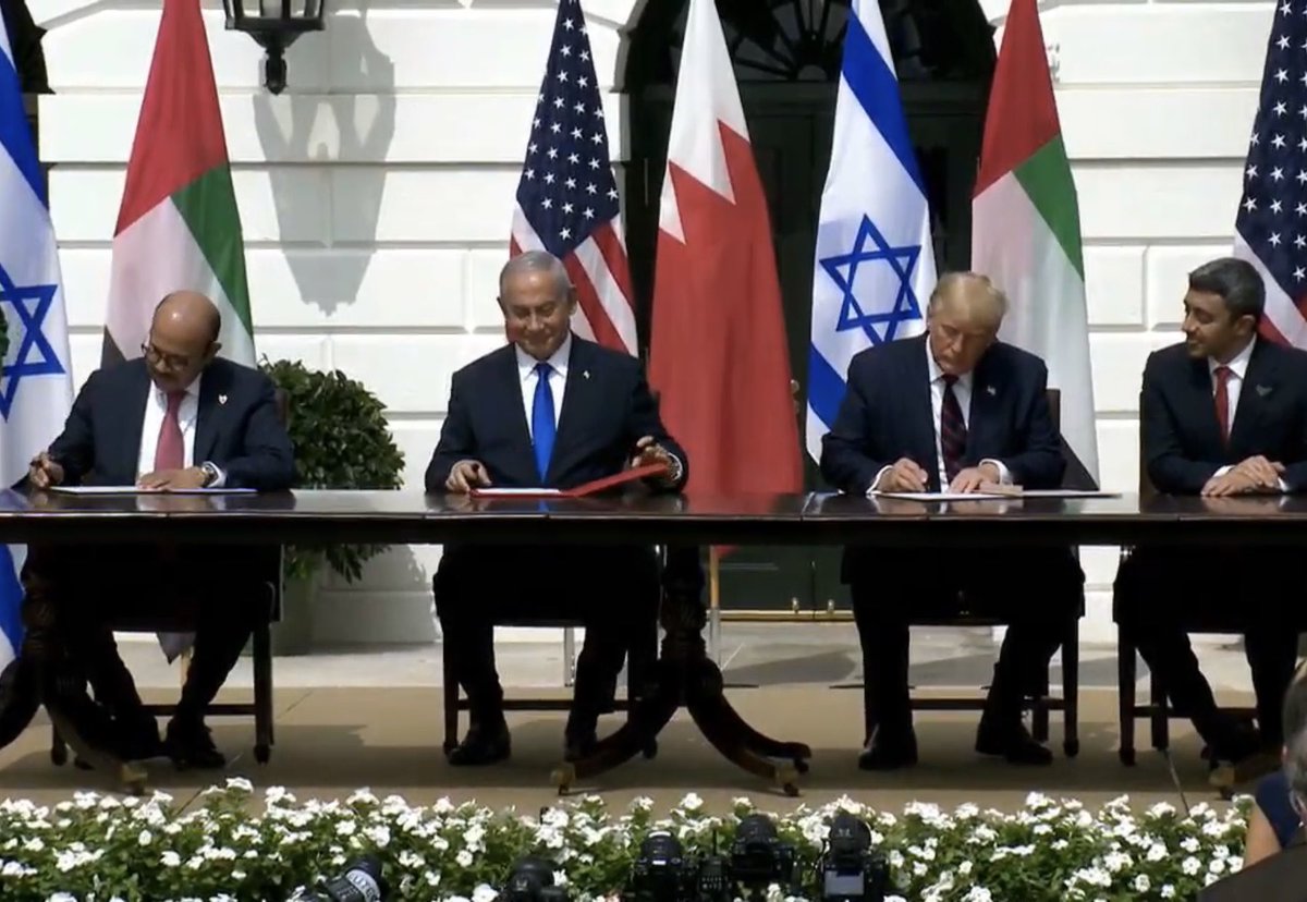 CIDISRAELorg's tweet photo. A truly remarkable day. Thank you, @realDonaldTrump @POTUS @netanyahu @IsraeliPM #UAE 
#Bahrain 

#PeaceInTheMiddleEast #AbrahamAccords https://t.co/S1OTWx2qZR