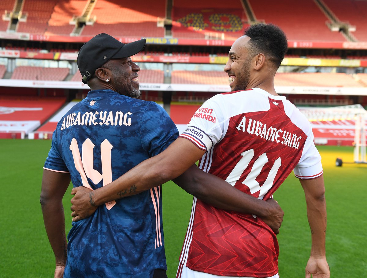 Arsenal's tweet image. It's a family thing.