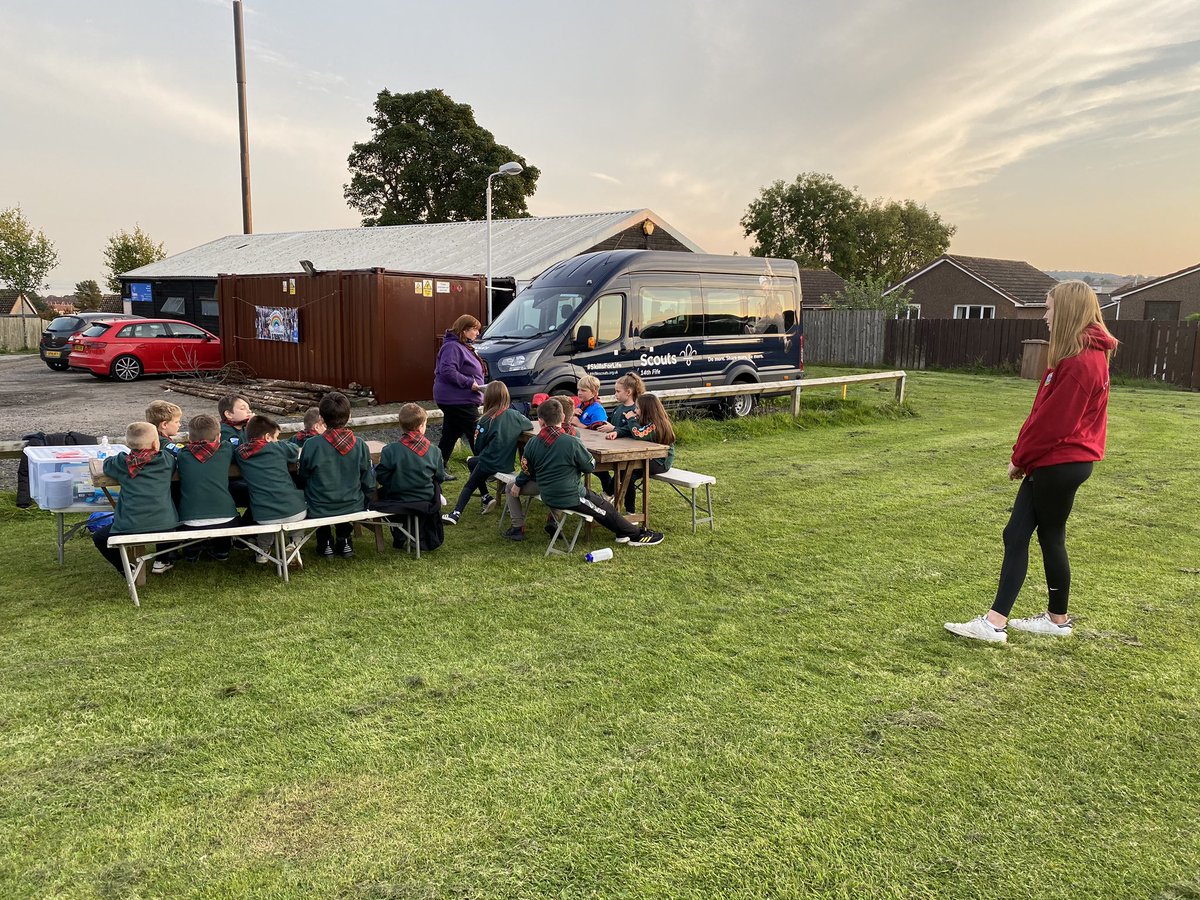 14thFifeScouts's tweet photo. It’s the turn of Tuesday Cubs tonight, all glad to be back together!
#Scouts #SkillsforLife #WeAreBack https://t.co/PY1o12E0CM