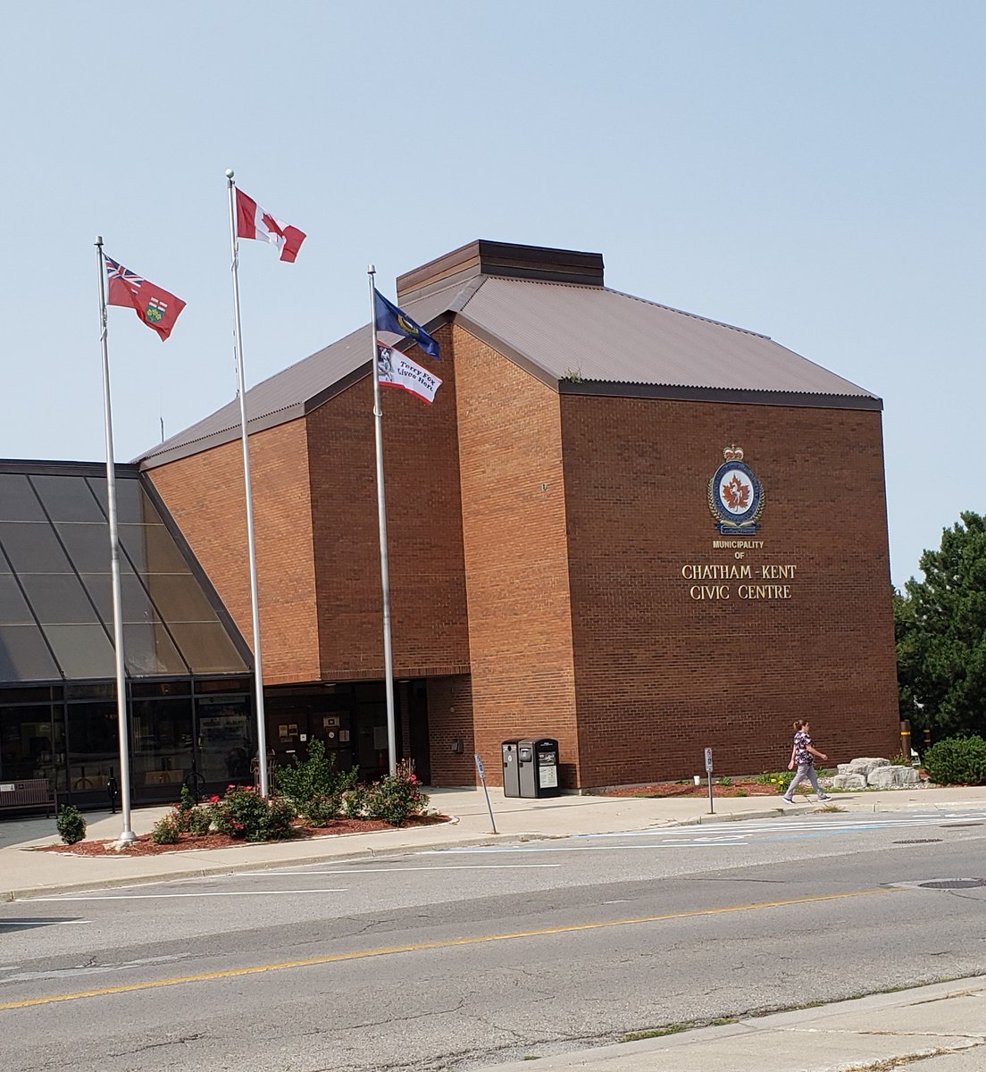 runterrychatham's tweet photo. TFR Flag Flying High and Proud :) https://t.co/aOmQBYyByE