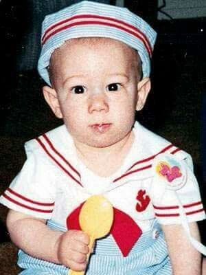 JamieluvsJackA's tweet photo. Day 15: Baby Nick 😍😍
He's so adorable 😍😍
#16daysofnickjonas https://t.co/W4KCELxVo0