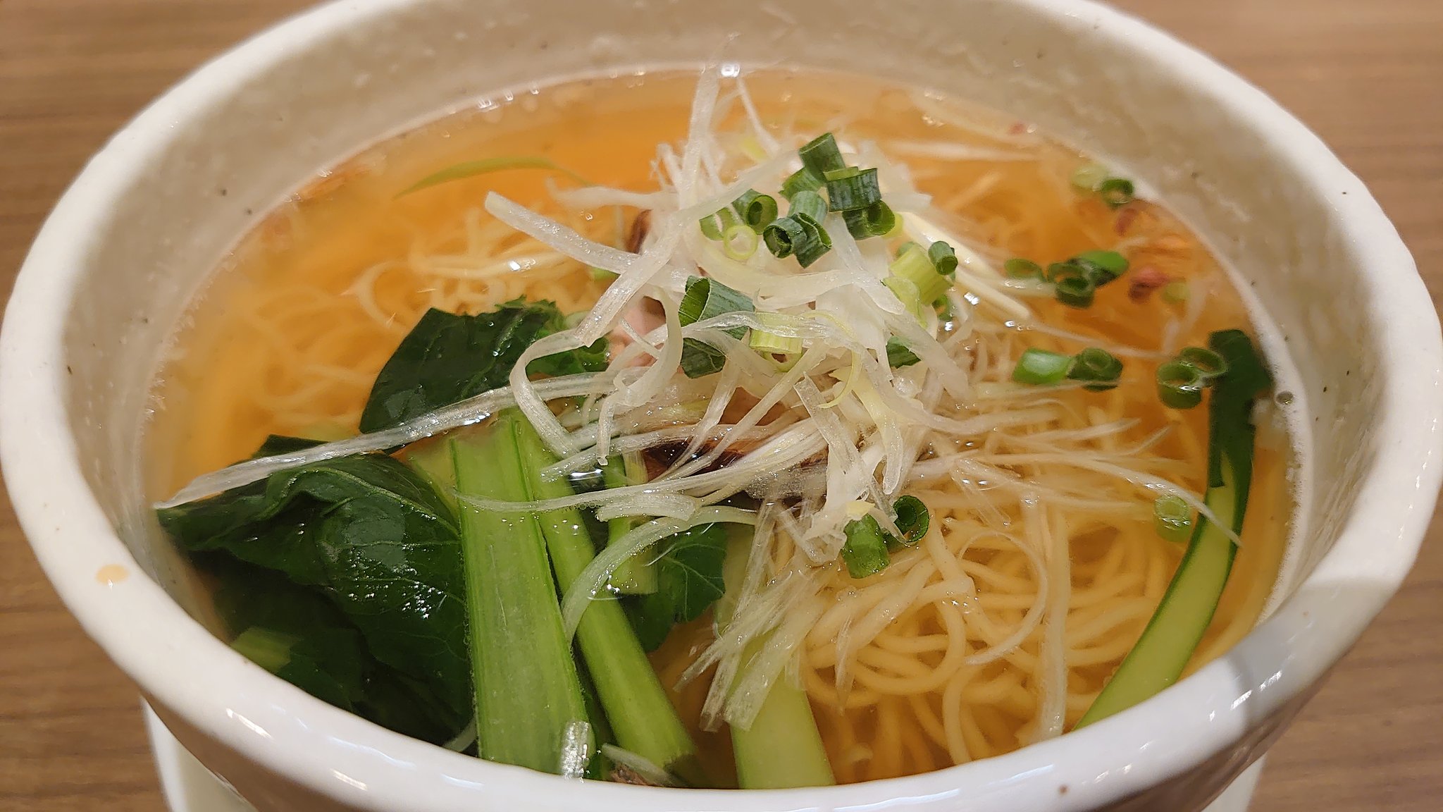 Peck Ff14 中華料理桃李路 みちの漢字が変換出来ないや ー 桃李路ラーメンと豚のわらじ唐揚げあとチャーハン ラーメンとチャーハンは女性向けの少なめサイズとの事でしたが チャーハンはしっかり量あった ラーメンはあっさりして美味しかった