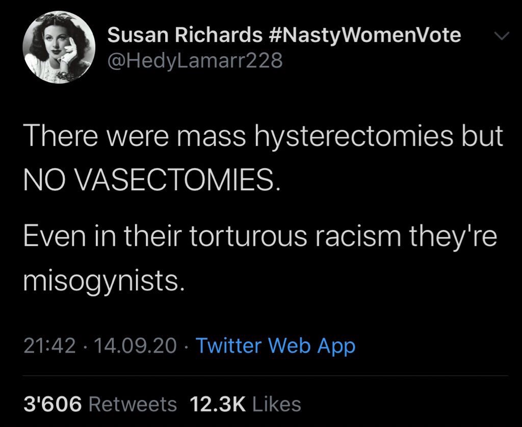 BesDMarx's tweet photo. leftist twitter                  liberal twitter https://t.co/qHJ1Rnfg43