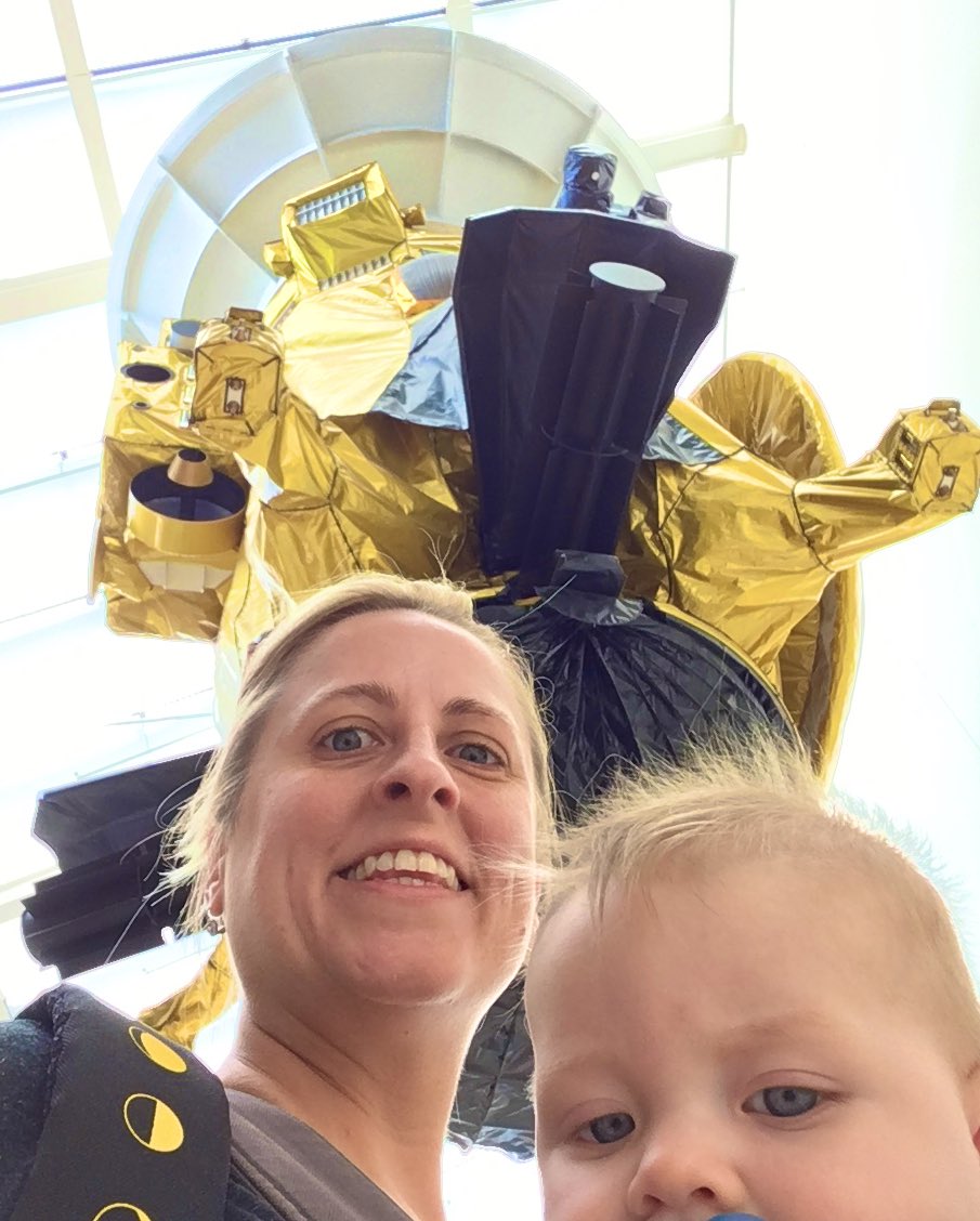 While we wait for the big reveal, please enjoy this photo of  @emilylurice visiting a model of  @CassiniSaturn at  @casciencecenter way back in 2017!