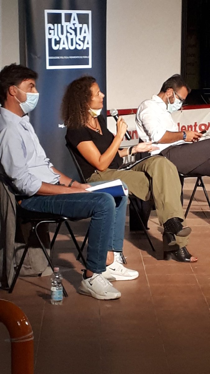È la prima volta nella storia che abbiamo la straordinaria possibilità di addizionare risorse recovery fund con fondi programmazione 21/27. Per questo dobbiamo fissare obiettivi molto chiari e farci trovare preparati. #lavoroinpuglia #lapugliacelafa #BerlingerioLongo2020