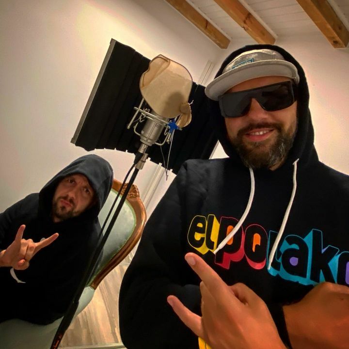 guralesko's tweet photo. THE REAL MUTHEPHUCKIN POPKILLER!!!
#andifyoudontknownowyouknow #backtotheunderground https://t.co/KIEUh65HsR https://t.co/TgtKVErjeP