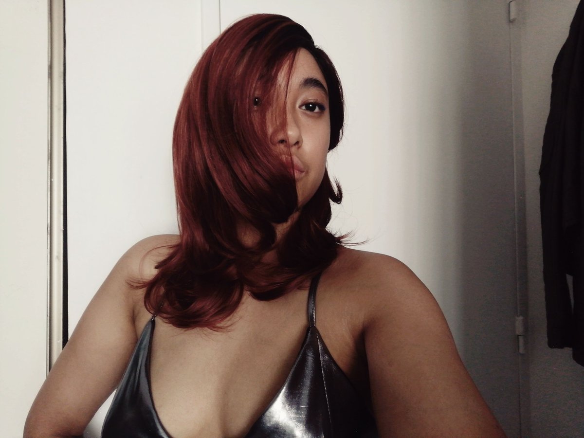 MadameChhaya's tweet photo. Avec ces cheveux je suis comme la petite sirène. Une tentatrice sortie des profondeurs qui t'entraînera dans ta chute. Ma voix t'ensorcelle, ton âme se consume. Et ton argent devient mien.

| Asianfemdom asianfindom findom femdom Fdom cashpig moneypig moneyslave cashslave | https://t.co/8TpRw2VBeD