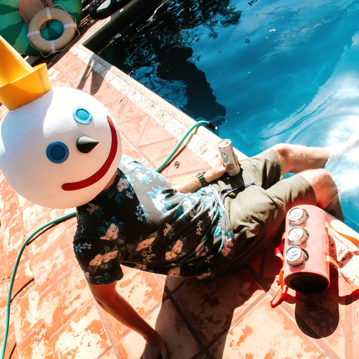 Even Jack loves a chilled White Claw next to the pool on a warm summer day!
chillsystems.com/shop-chillers/
