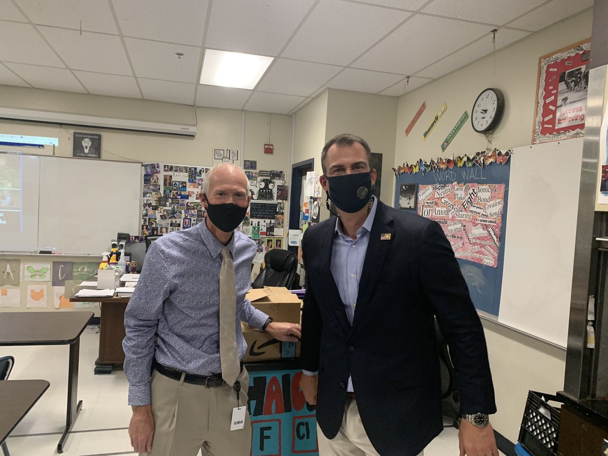 Chris_MLeGrande's tweet photo. What an absolute pleasure to host ⁦@GovStitt⁩ and ⁦@OKHD31Rep⁩ at Guthrie High School this morning to discuss safety protocols and return to learn plans! Thank you for your unending support of public education in our great state!@NASSP@OASSP1@CCOSA#Oklaed https://t.co/fyweDr0233