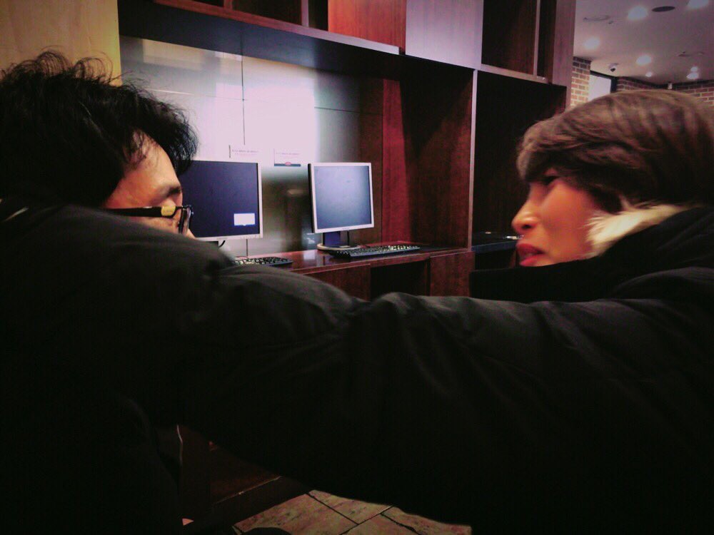 vanteficient's tweet photo. that one time when taehyung went to the movies with his parents and took these adorable photos of them 🥺 he loves them so much https://t.co/aN9eooruAu