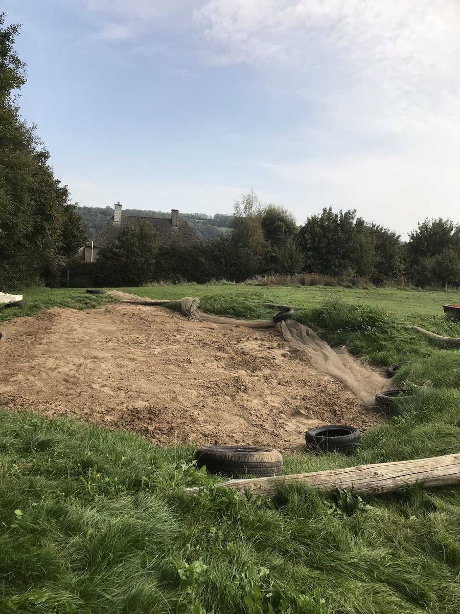 Play Beach maintenance! Digging over and raking our lovely big sandpit was hot work today ☀️ 🥵 🏖 #playmatters #opalschools <a href="/OPAL_CIC/">Outdoor Play and Learning (OPAL) CIC</a>