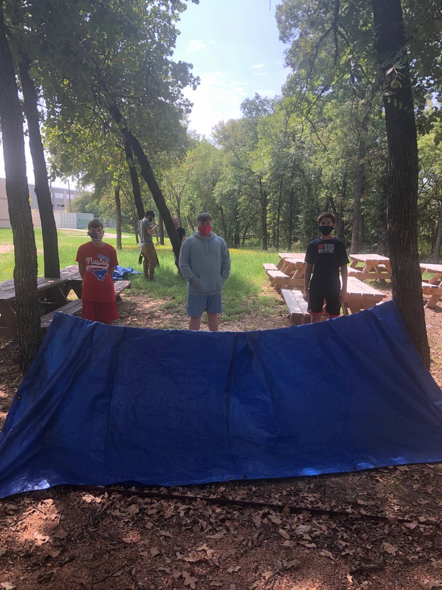 GHSOutdoorEd's tweet photo. Shelter building 2020
#ghsunity https://t.co/aecvGiwZI5