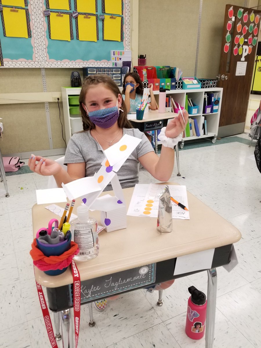 mrspoff5's tweet photo. International Dot Day! Dot tower challenge!! How high can you build your tower? @GrundyAve @SachemSchools https://t.co/z6PohJpV7f