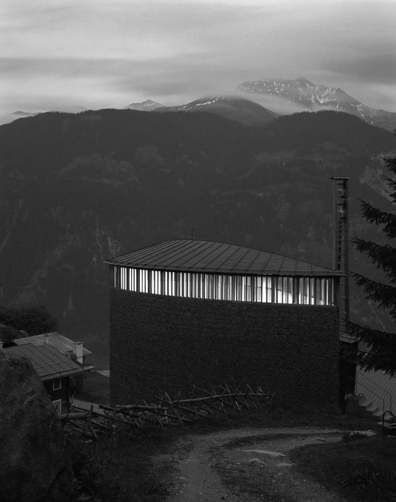 archillect's tweet photo. https://t.co/bbUQl965uU
