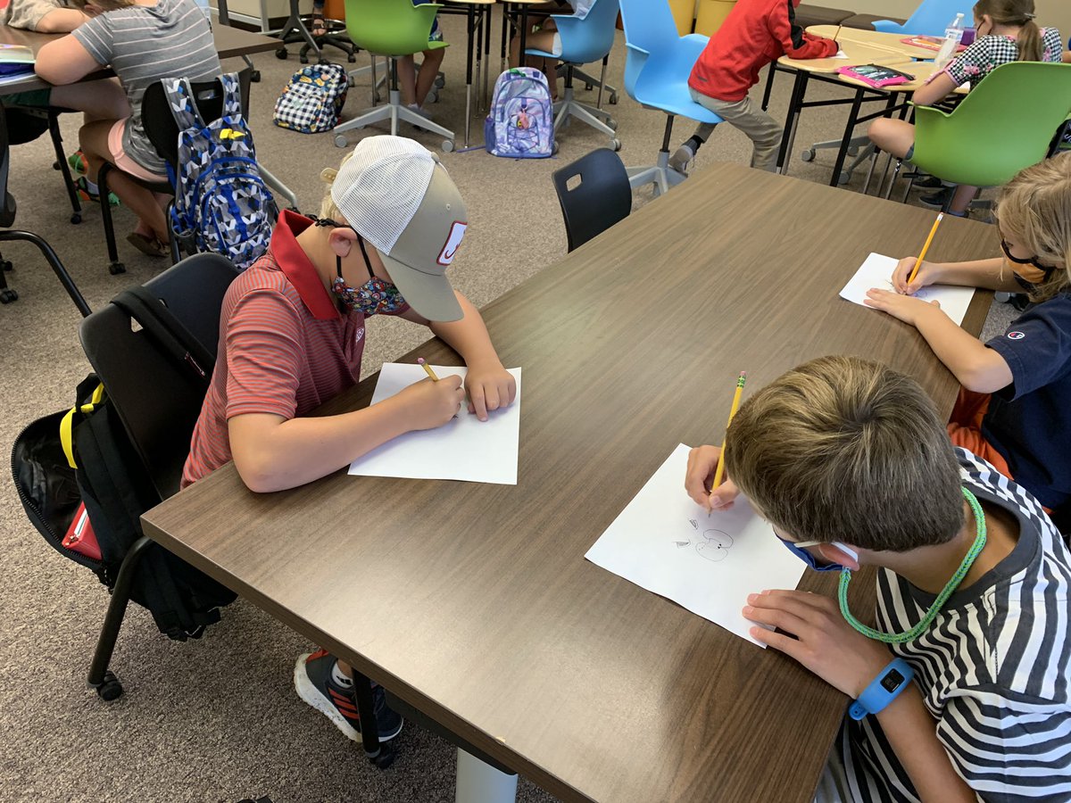 cprestonARS's tweet photo. We were very excited to kick off our first week of collaborative clubs. Students have been enjoying oragami, robotics, book buddies, and drawing club today. https://t.co/qChp2xwqs2