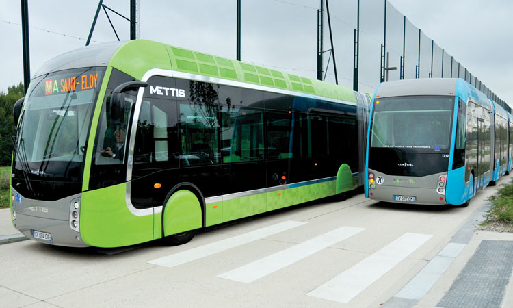 BayObserver's tweet photo. Asking the experts on green transit options for Hamilton https://t.co/OZWaunFhCE via @bayobserver #Hamont #Burlont #BRT #EBuses #JosipaPetrunic #CUTRIC https://t.co/ATk6WMfoXi