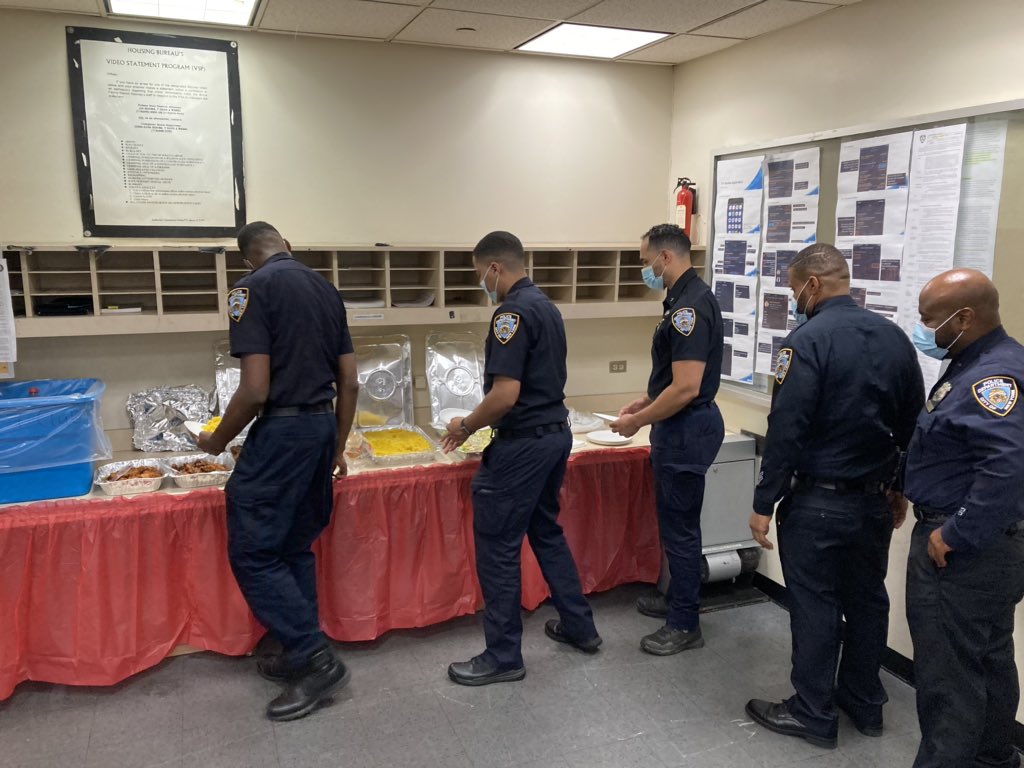 NYPDHousingBXQN tweet picture