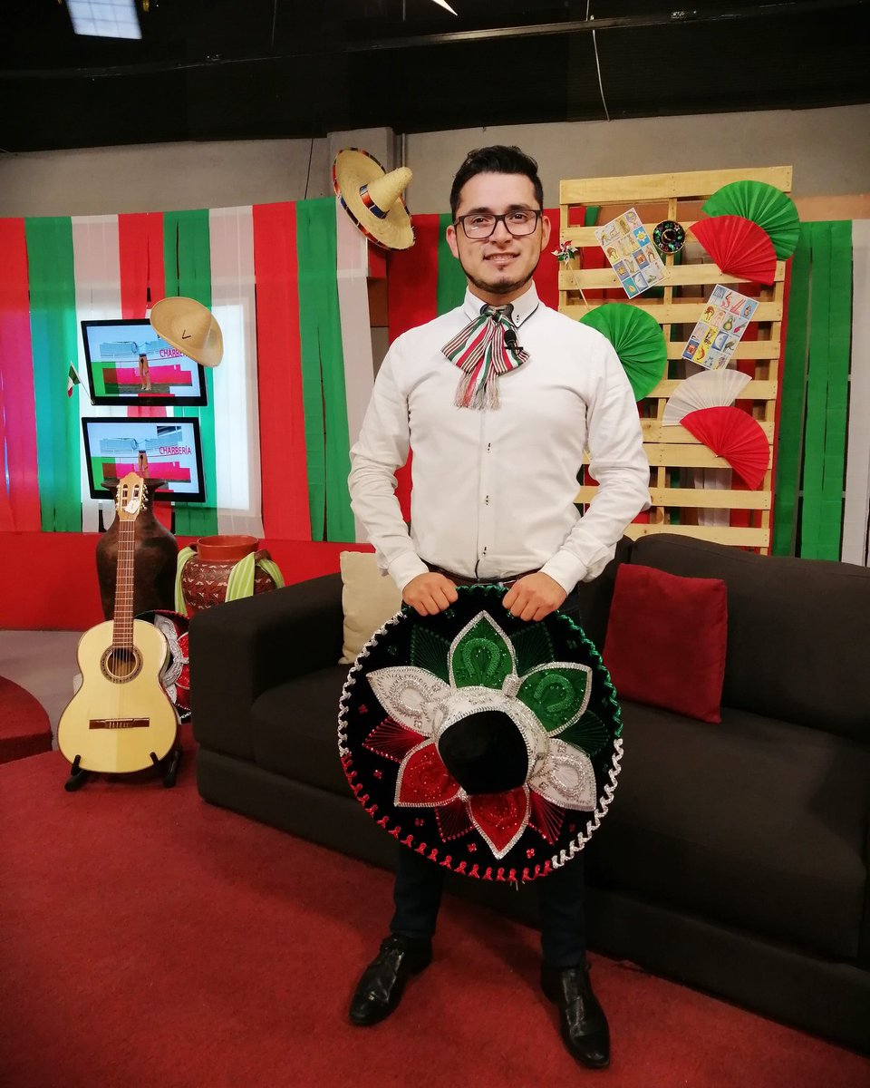 christianleon02's tweet photo. #VivaMexico 🇲🇽 https://t.co/yzCmcbFMDc