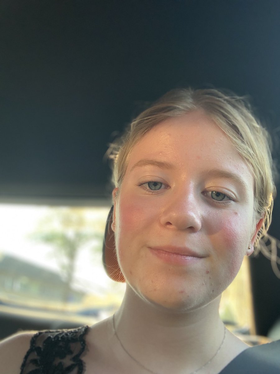 ___appeljuice__'s tweet photo. #welcomebackwdw ❤️🥰 https://t.co/cvUBOWyrBB