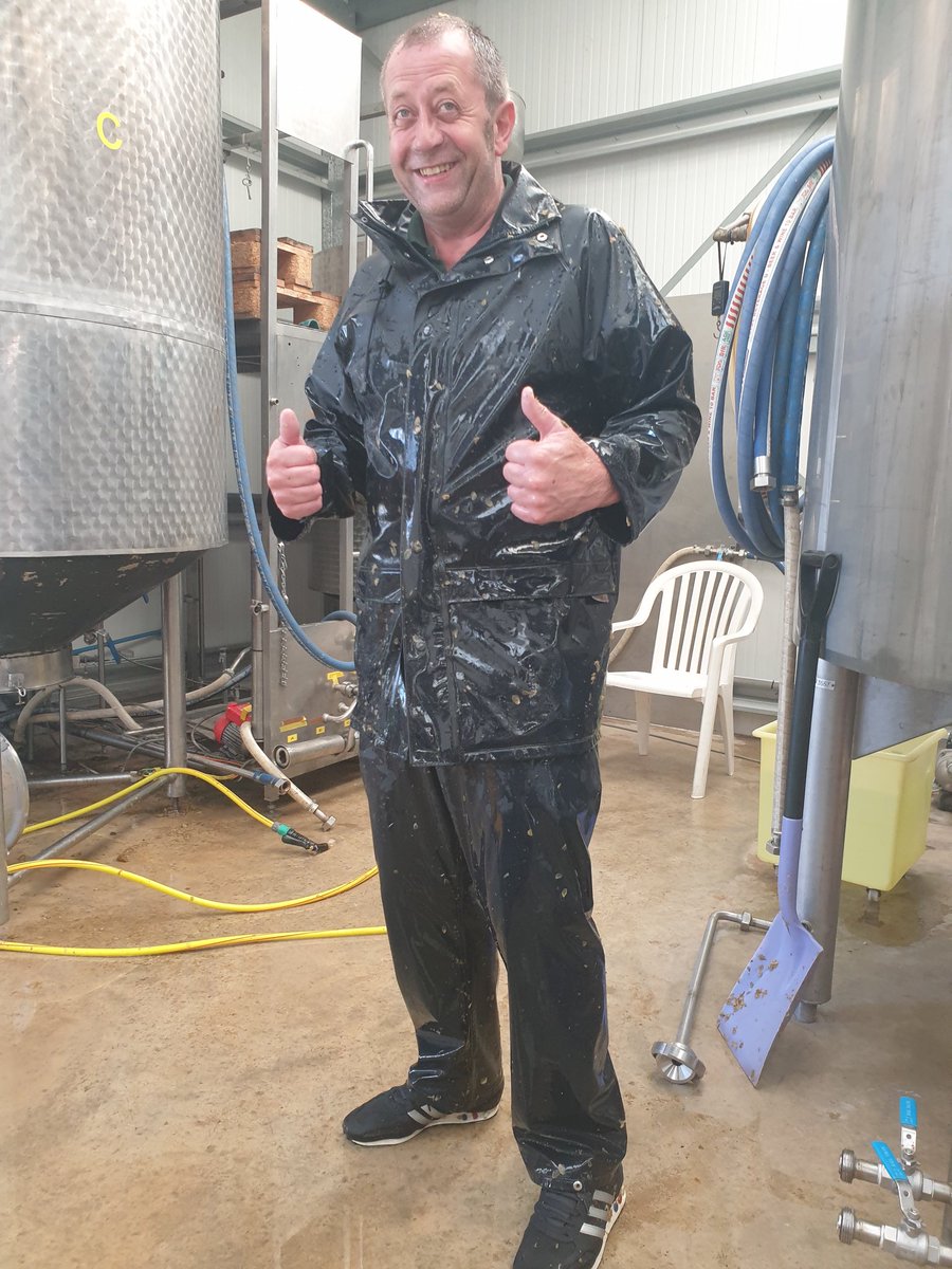 SP_Brewery's tweet photo. Bob, victorious after another hard days hop wrestling! 🤗 https://t.co/5LQOSLScMj