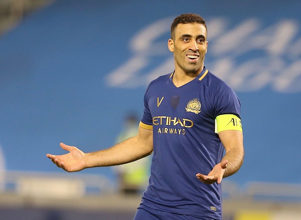 moteeb_q's tweet image. خلص الكلام فيك💛