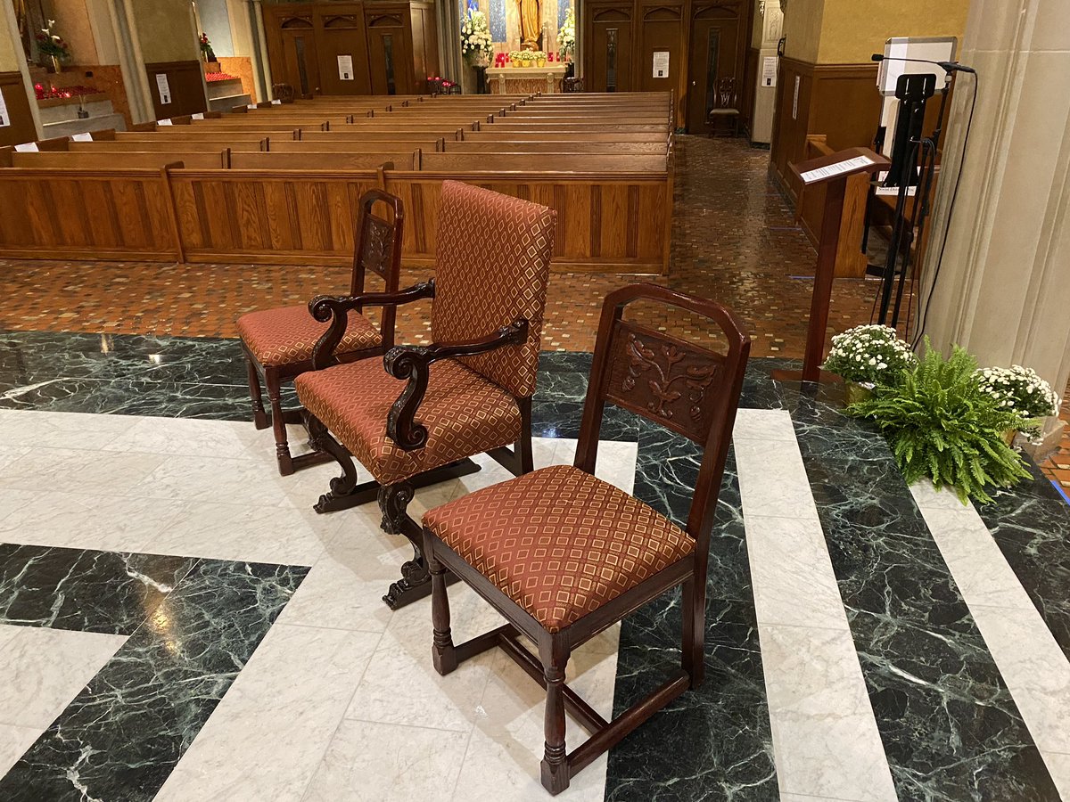 DIOCESEofCLE's tweet photo. Final preparations are underway for tomorrow's installation of @BishopMalesic as the 12th bishop of Cleveland.  Watch live at 2pm on our website (https://t.co/gT1CTf5dSw).  Thanks to the @SOCHealthSystem and their generosity for making the livestream possible. https://t.co/ZDNAVewolY