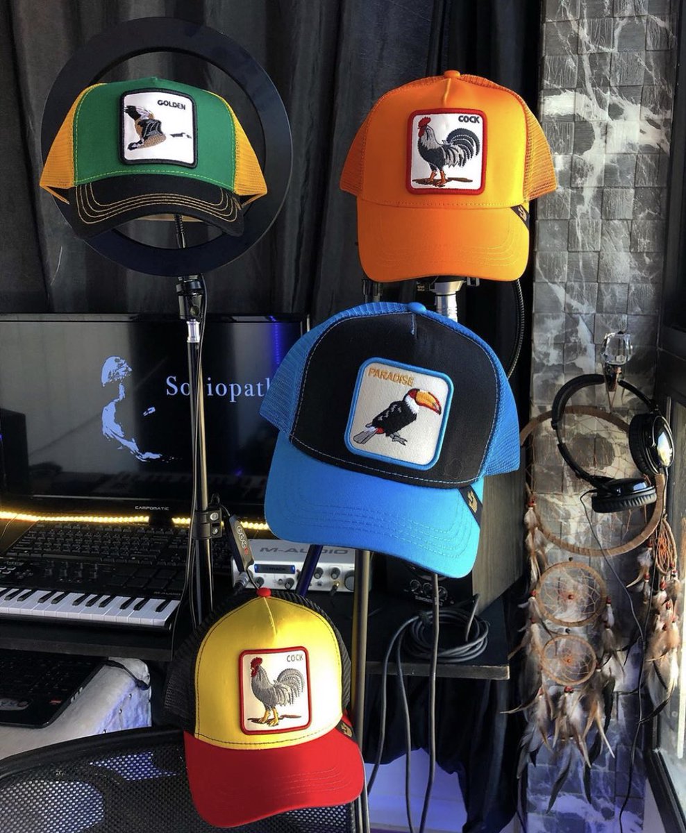 GoorinL's tweet photo. #GoorinBros #Originals #GoorinBrosLb #دبي #دبي_مول #السعودية #لبنان #بيروت #عمان https://t.co/sqsS2opT0t