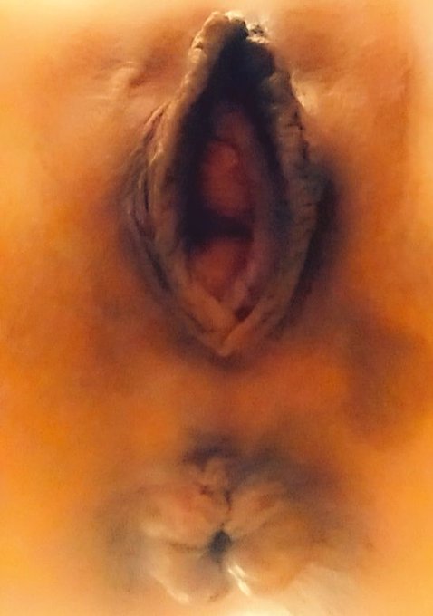 To Everyone that subscribes before Midnight I will send a video to your DM 😉 #onlyfans #nsfw #SizeKink<a href="/tag/nsfw"class="tags"><span>#nsfw</span></a><a href="/tag/onlyfans"class="tags"><span>#onlyfans</span></a><a href="/tag/sizekink"class="tags"><span>#sizekink</span></a>