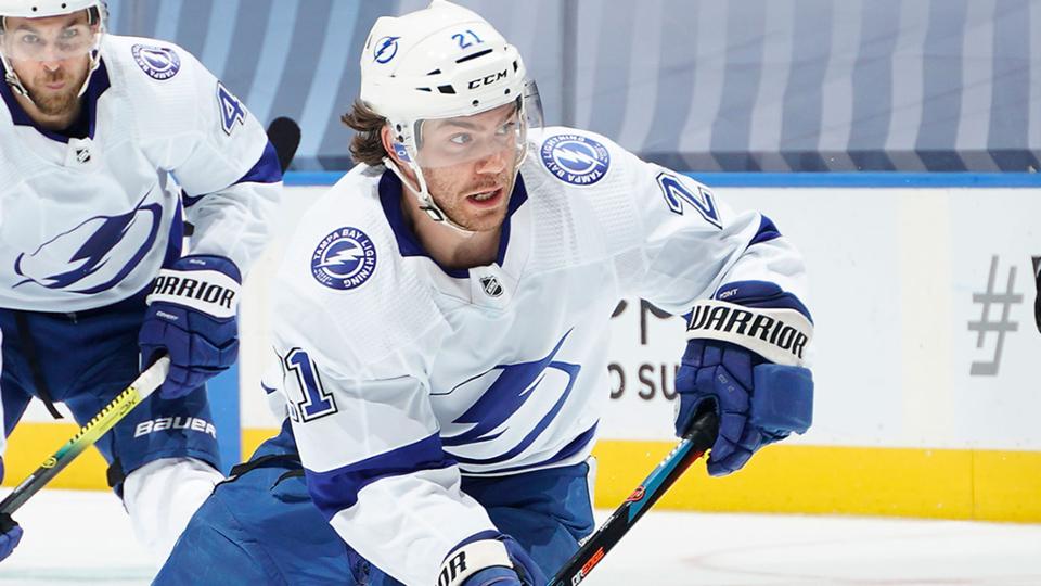 FinalStanleyCup's tweet photo. Point plays for Lightning in Game 4 of Eastern Final vs. Islanders https://t.co/42u0c6UVMk