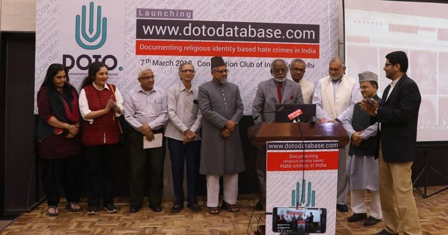 At the launch of the DOTO Database in Delhi on 07 March 2018: (L-R) Teesta Setalvad, Saba Naqvi, Ravi Nair, Prof. Ram Puniyani, Mohammad Salim Engineer, Dr. John Dayal, Adv Hegde, Dr. Zafarul Islam Khan, Dr. Zafar Syed Mahmood, Suhail KK. Kuch Samje ?? Samaj Jaoge aage.