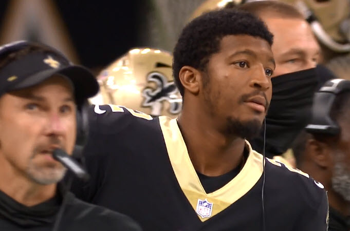 NFL_Journal's tweet photo. #RightPlayerWrongUniform
#TBvs https://t.co/3SegWHaxD0