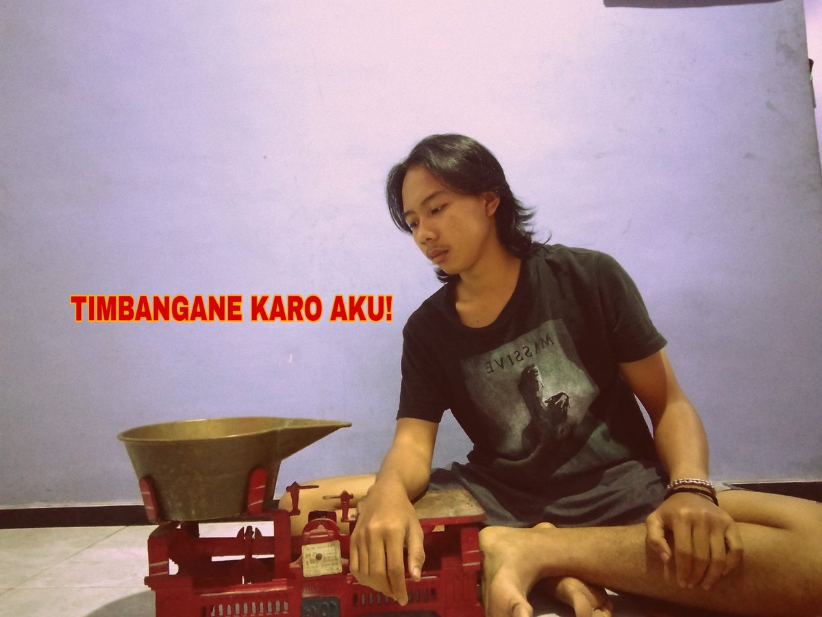 PengedarBadek's tweet photo. Rasanyaa.. Anjim banget.. https://t.co/TlOEHRYNnP
